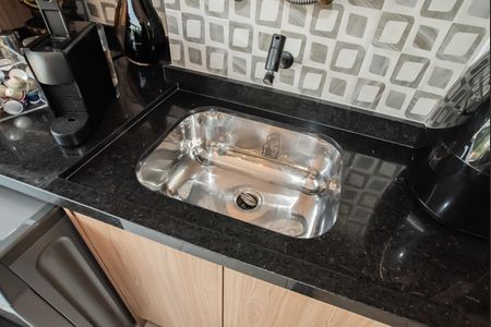 Apartamento à venda com 77m², 2 quartos e 1 vaga Apartamento à venda com 77m², 2 quartos e 1 vagaÁrea de Serviço