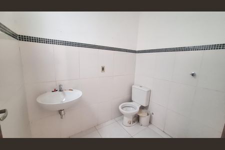 Casa para alugar com 80m², 3 quartos e 1 vaga Casa para alugar com 80m², 3 quartos e 1 vagaBanheiro 2
