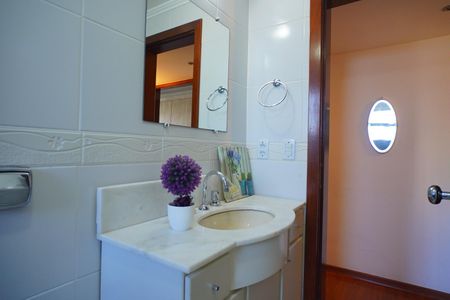 Apartamento para alugar com 98m², 3 quartos e 1 vaga Apartamento para alugar com 98m², 3 quartos e 1 vagaBanheiro