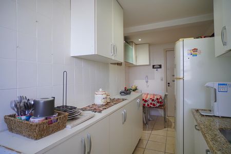 Apartamento para alugar com 98m², 3 quartos e 1 vaga Apartamento para alugar com 98m², 3 quartos e 1 vagaCidade