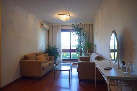 Sala de apartamento para alugar com 3 quartos, 98m² em Petrópolis, Porto Alegre