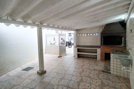 Apartamento para alugar com 50m², 2 quartos e 1 vaga Apartamento para alugar com 50m², 2 quartos e 1 vagaÁrea comum - Churrasqueira