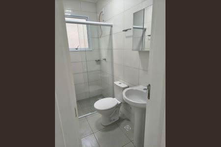 Banheiro de casa de condomínio para alugar com 3 quartos, 76m² em Quintais do Imperador, Sorocaba
