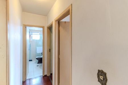 Corredor de apartamento à venda com 2 quartos, 55m² em Vila Buarque, São Paulo