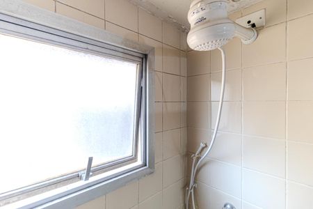 Banheiro social de apartamento à venda com 2 quartos, 55m² em Vila Buarque, São Paulo