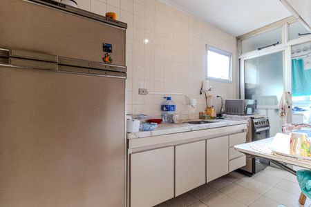 Apartamento à venda com 55m², 2 quartos e 1 vaga Apartamento à venda com 55m², 2 quartos e 1 vagaCozinha
