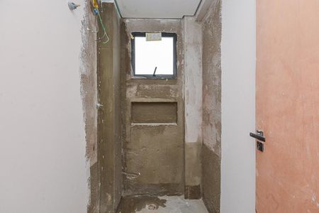 Banheiro de apartamento à venda com 1 quarto, 24m² em Vila Gea, São Paulo