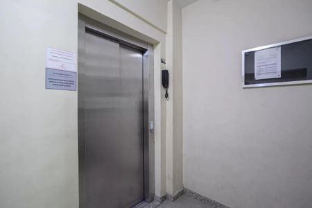 Apartamento à venda com 175m², 4 quartos e 2 vagas Apartamento à venda com 175m², 4 quartos e 2 vagasÁrea Comum