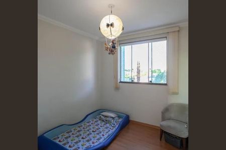 Apartamento à venda com 175m², 4 quartos e 2 vagas Apartamento à venda com 175m², 4 quartos e 2 vagasQuarto 2