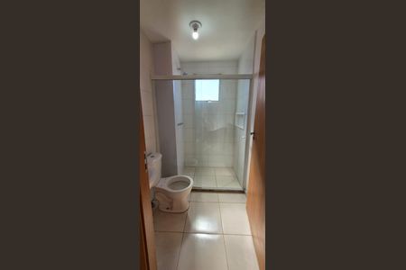 Banheiro de apartamento para alugar com 2 quartos, 47m² em Taquara, Rio de Janeiro