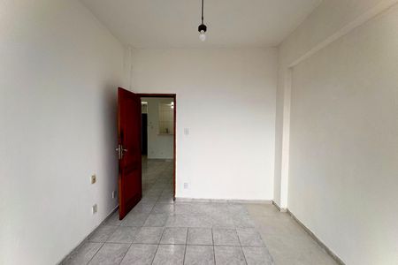 Apartamento para alugar com 70m², 2 quartos e sem vaga