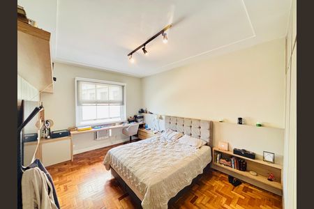 Apartamento à venda com 170m², 3 quartos e 1 vaga