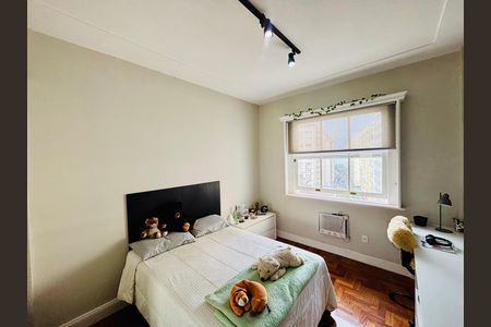 Apartamento à venda com 170m², 3 quartos e 1 vaga