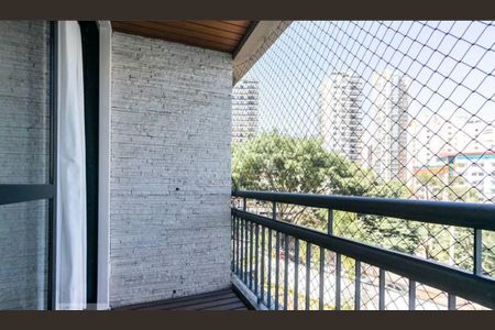 Apartamento à venda com 93m², 2 quartos e 2 vagasVaranda