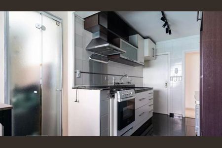 Apartamento à venda com 93m², 2 quartos e 2 vagasCozinha
