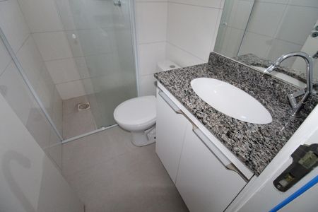 Banheiro da Suíte de apartamento para alugar com 2 quartos, 64m² em Urbanova, São José dos Campos