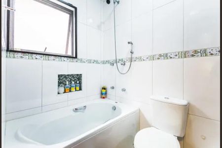 Casa à venda com 4 quartos, 280m² em Vila da Saúde, São Paulo