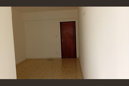 Apartamento para alugar com 3 quartos, 95m² em Centro, Juiz de Fora