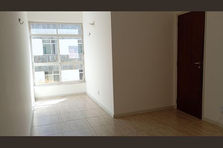 Apartamento para alugar com 3 quartos, 95m² em Centro, Juiz de Fora