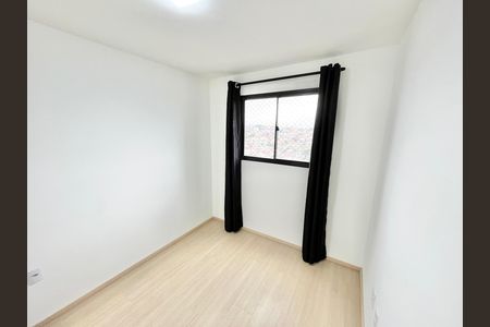 Quarto 1 de apartamento para alugar com 2 quartos, 40m² em Jardim Cachoeira, São Paulo