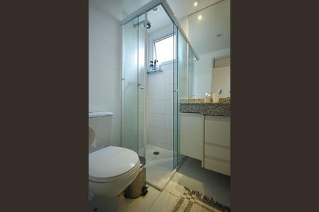 Apartamento à venda com 70m², 2 quartos e 1 vaga