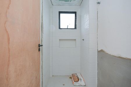 Apartamento à venda com 38m², 2 quartos e 1 vaga Apartamento à venda com 38m², 2 quartos e 1 vagaBanheiro