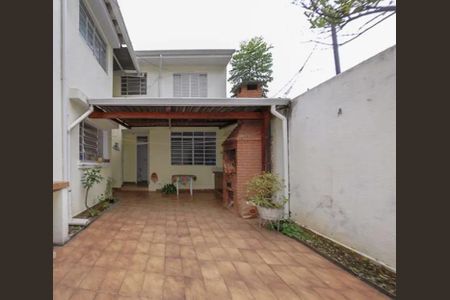 Casa à venda com 220m², 4 quartos e 2 vagas