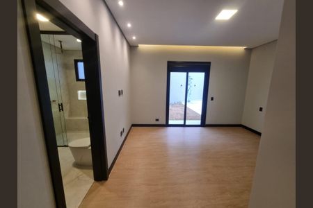 Casa de condomínio à venda com 265m², 4 quartos e 4 vagas Casa de condomínio à venda com 265m², 4 quartos e 4 vagasFoto 08