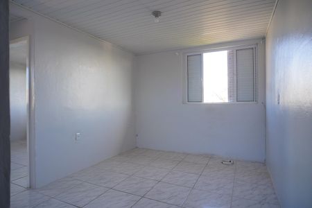 Sala de apartamento à venda com 2 quartos, 41m² em Rubem Berta, Porto Alegre