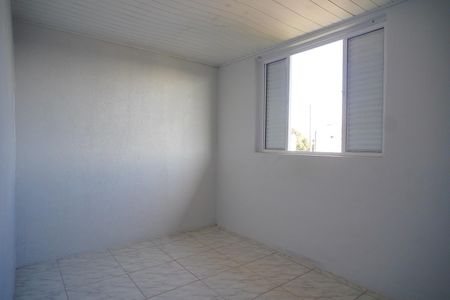 Quarto 2 de apartamento à venda com 2 quartos, 41m² em Rubem Berta, Porto Alegre