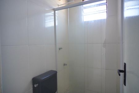 Apartamento à venda com 41m², 2 quartos e 1 vaga Apartamento à venda com 41m², 2 quartos e 1 vagaBanheiro