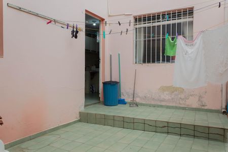 Casa à venda com 155m², 4 quartos e 2 vagas Casa à venda com 155m², 4 quartos e 2 vagasQuintal