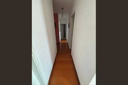 Corredor de apartamento à venda com 3 quartos, 61m² em Vila Isabel, Rio de Janeiro
