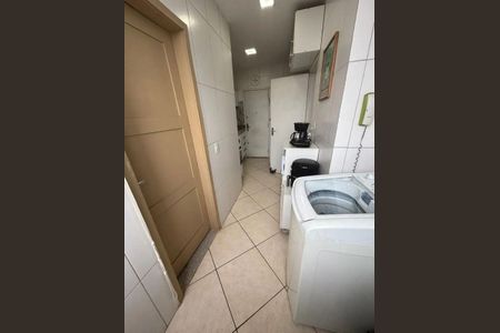 Apartamento à venda com 61m², 3 quartos e 1 vaga Apartamento à venda com 61m², 3 quartos e 1 vagaÁrea de Serviço