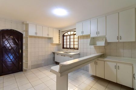 Casa para alugar com 180m², 2 quartos e 3 vagas Casa para alugar com 180m², 2 quartos e 3 vagasCozinha
