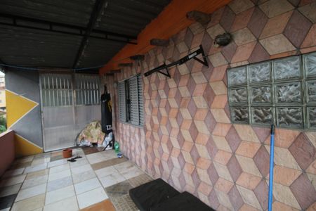 Varanda de kitnet/studio para alugar com 1 quarto, 20m² em Brás de Pina, Rio de Janeiro