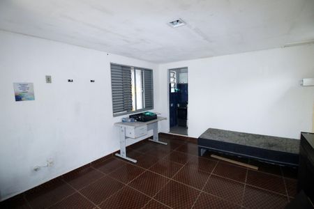 Sala - Quarto de kitnet/studio para alugar com 1 quarto, 20m² em Brás de Pina, Rio de Janeiro