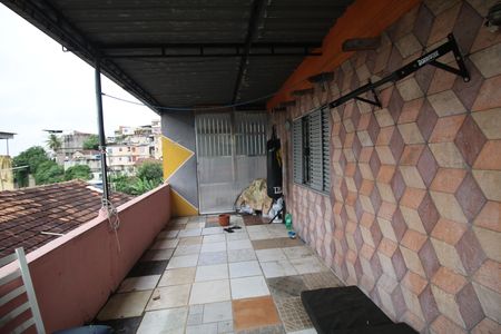 Varanda de kitnet/studio para alugar com 1 quarto, 20m² em Brás de Pina, Rio de Janeiro