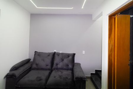 Sala de apartamento para alugar com 2 quartos, 34m² em Parque Santa Madalena, São Paulo