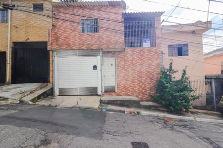 Casa para alugar com 60m², 3 quartos e sem vagaFachada