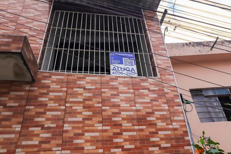 Casa para alugar com 60m², 3 quartos e sem vagaFachada