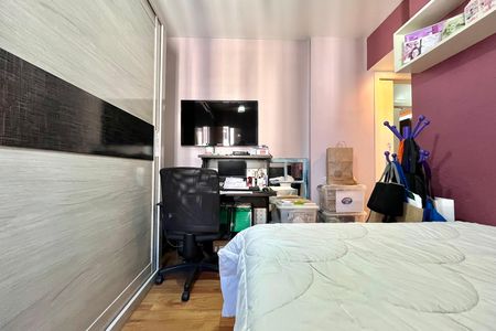 Apartamento à venda com 130m², 4 quartos e 2 vagas Apartamento à venda com 130m², 4 quartos e 2 vagasSuite 1