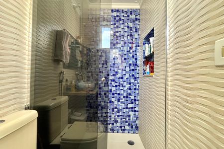 Apartamento à venda com 130m², 4 quartos e 2 vagas Apartamento à venda com 130m², 4 quartos e 2 vagasBanheiro da Suíte 3