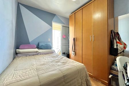 Apartamento à venda com 130m², 4 quartos e 2 vagas Apartamento à venda com 130m², 4 quartos e 2 vagasSuite 3