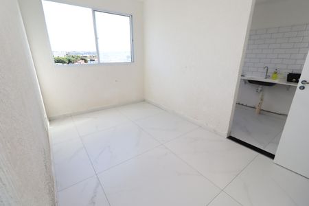Sala de apartamento para alugar com 2 quartos, 38m² em Jardim das Margaridas, Salvador