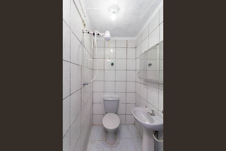 Casa para alugar com 110m², 2 quartos e 1 vaga Casa para alugar com 110m², 2 quartos e 1 vagaBanheiro
