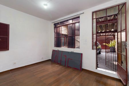 Sala de casa para alugar com 2 quartos, 110m² em Vila Carmosina, São Paulo