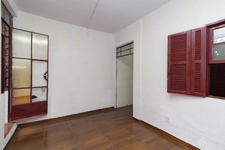 Casa para alugar com 110m², 2 quartos e 1 vaga Casa para alugar com 110m², 2 quartos e 1 vagaSala