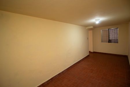 Casa para alugar com 260m², 3 quartos e 8 vagas Casa para alugar com 260m², 3 quartos e 8 vagasQuarto - Edícula