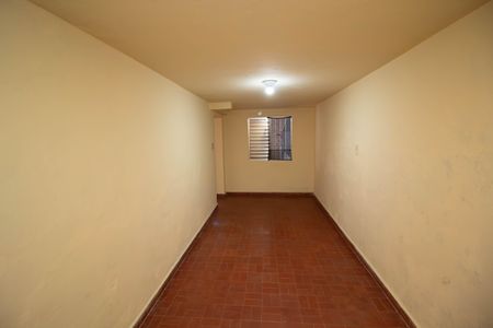 Casa para alugar com 260m², 3 quartos e 8 vagas Casa para alugar com 260m², 3 quartos e 8 vagasQuarto - Edícula